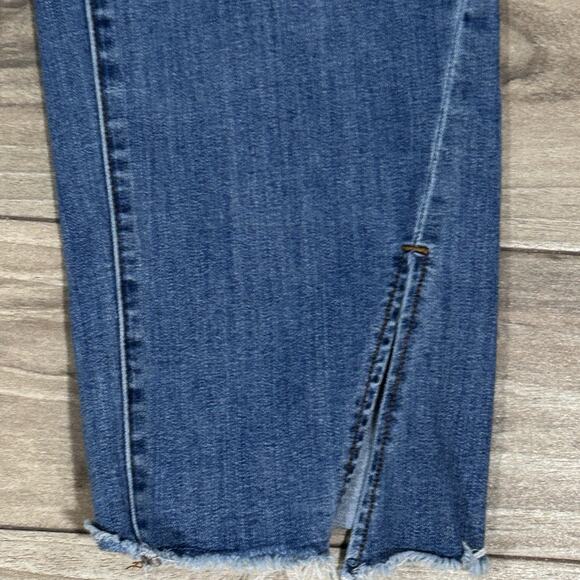 Seven7 Straight Leg Jeans Women’s Raw Hem Slit Leg Stretch Denim Blue 22 - Picture 3 of 7